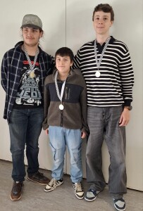 4